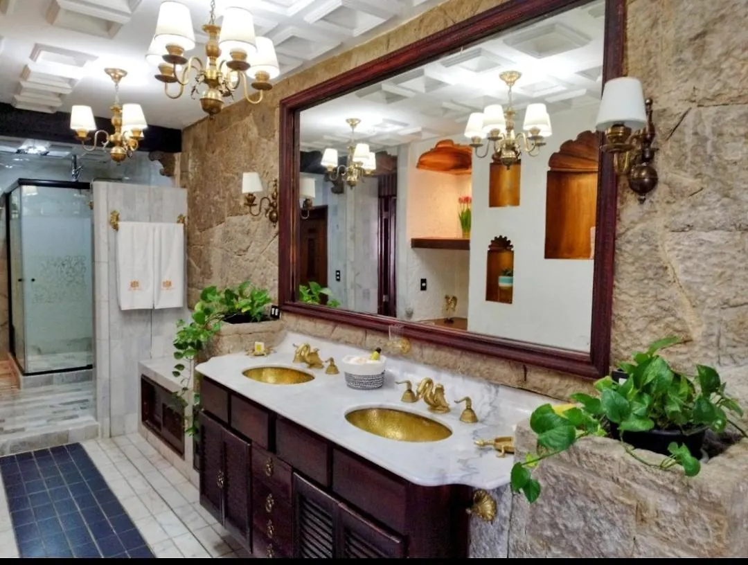 Hotel Boutique La Mansion Гвадалахара