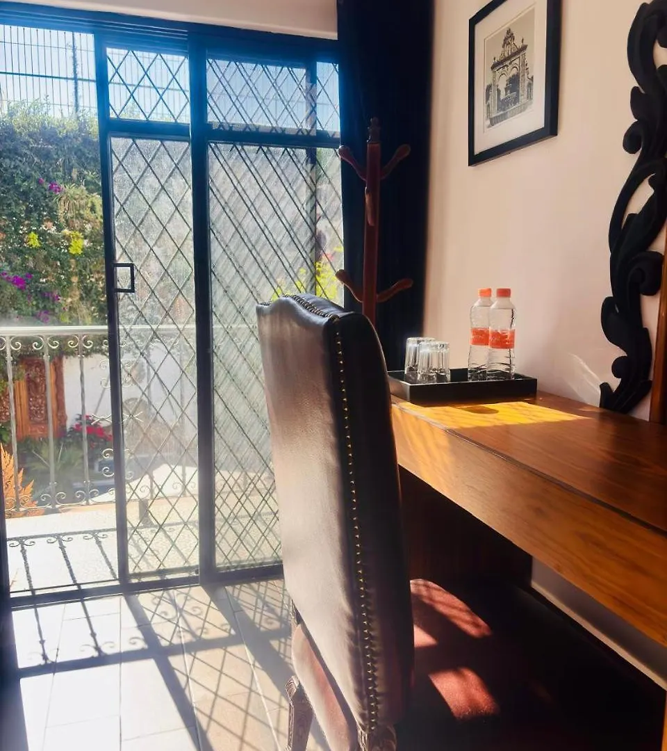 Hotel Boutique La Mansion Гвадалахара 0*,
